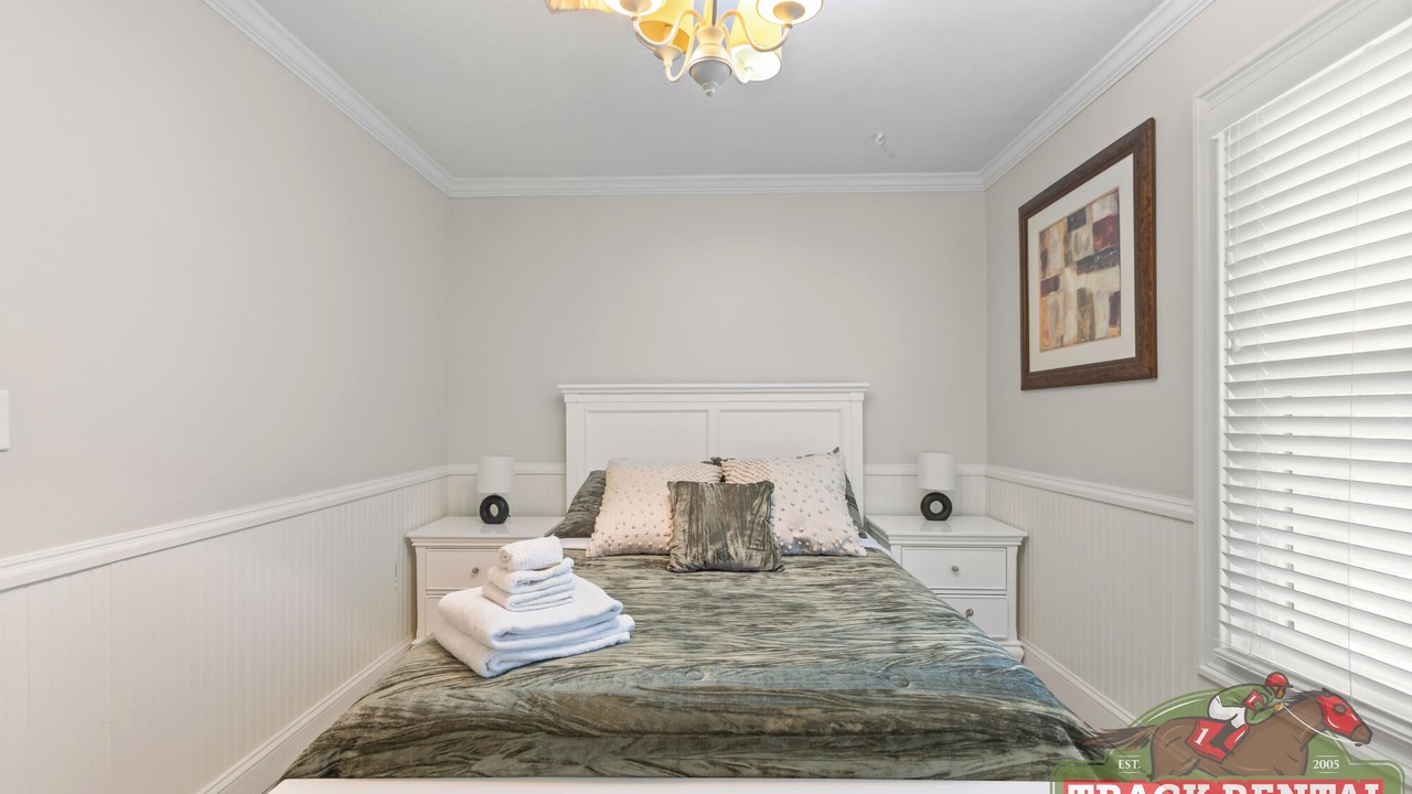Photo of Bedroom in Saratoga Springs