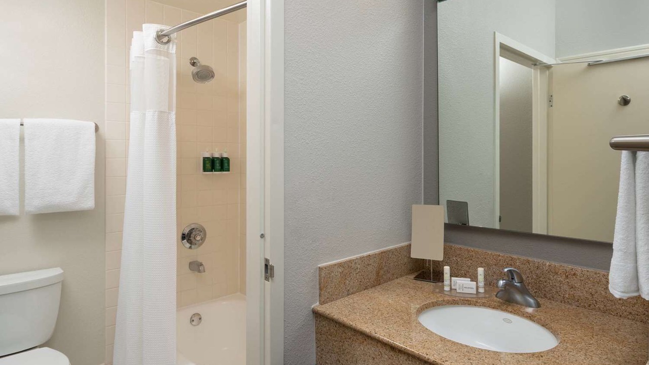 Photo of Bathroom in Miami Lakes