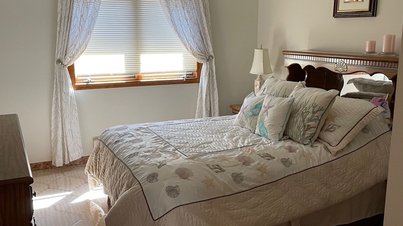 Photo of Bedroom in Wildwood Crest