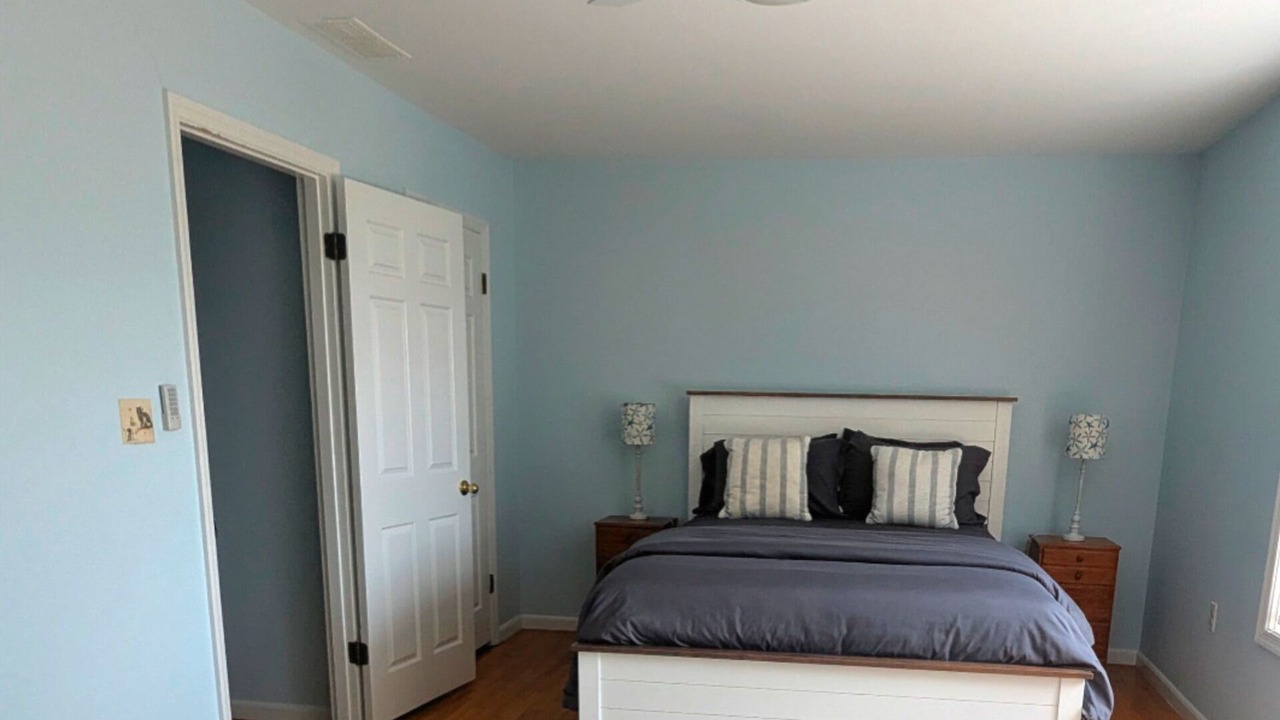 Photo of Bedroom in Weems