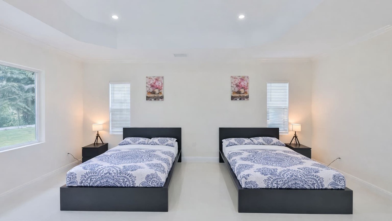 Photo of Bedroom in Davie
