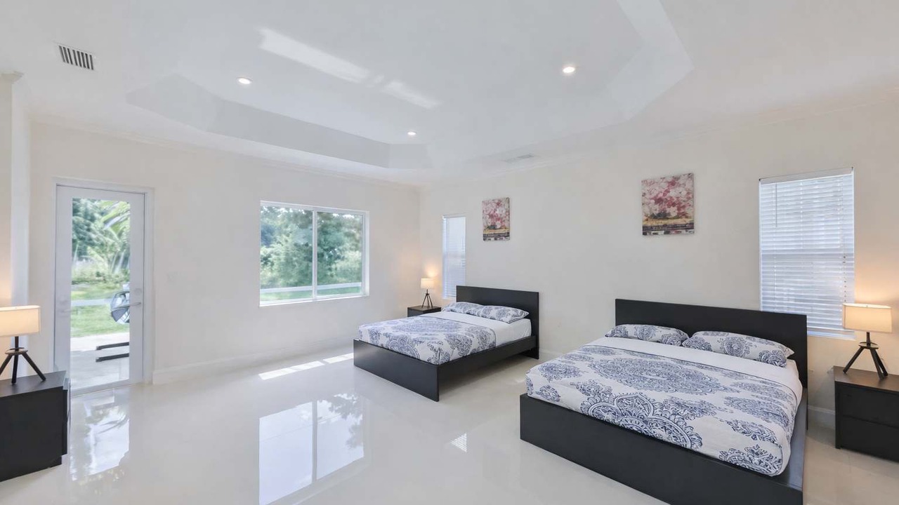 Photo of Bedroom in Davie