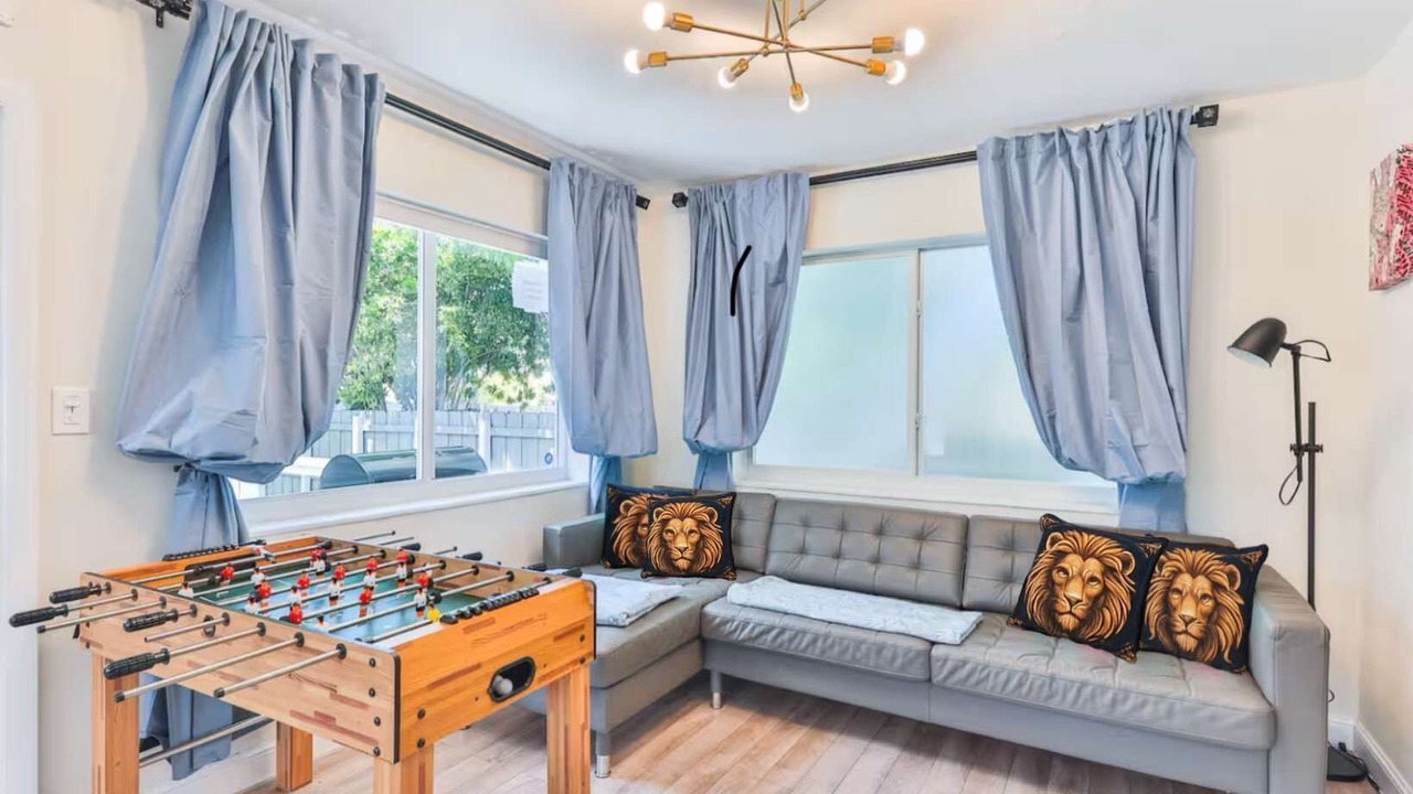 Photo of Bedroom in Royal Poinciana