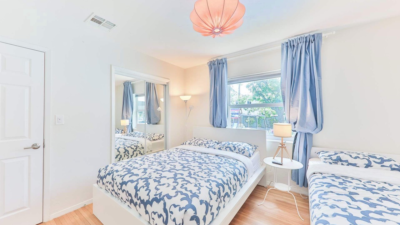 Photo of Bedroom in Royal Poinciana