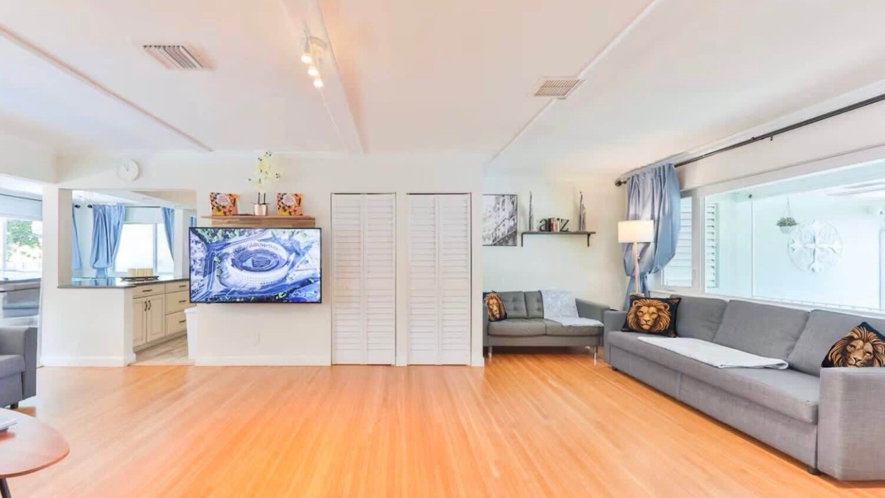 Photo of Livingroom in Royal Poinciana