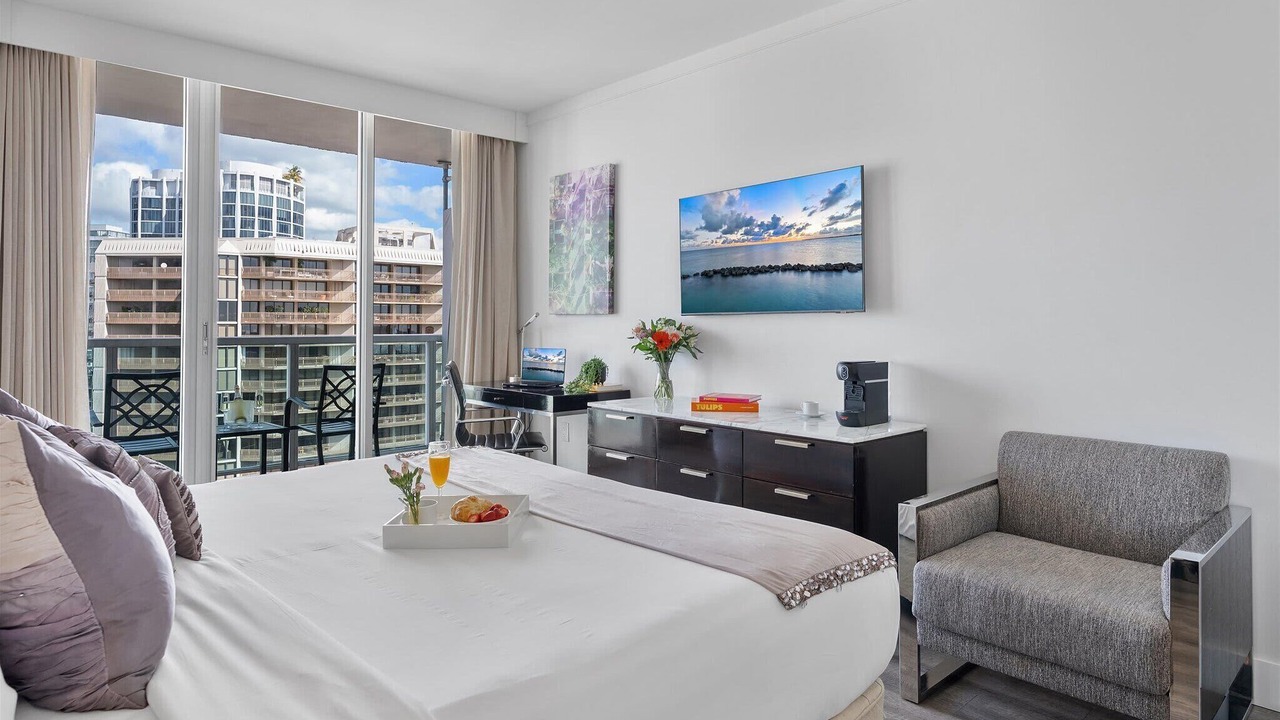 Photo of Bedroom in Coconut Grove
