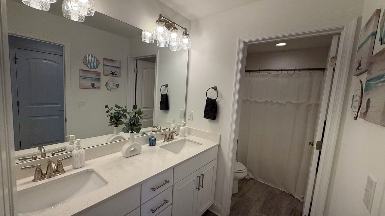 Photo of Bathroom in Rehoboth Beach