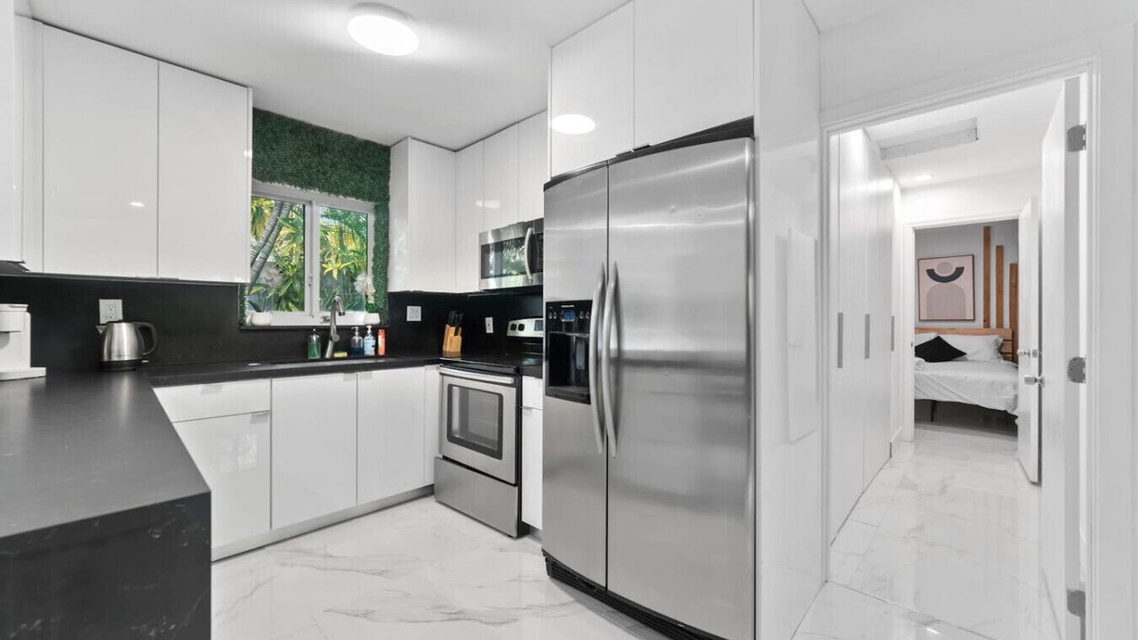 Photo of Kitchen in North Central Hollywood