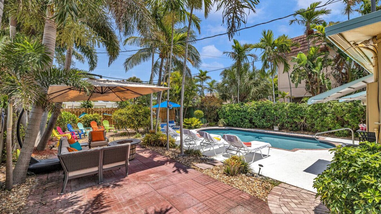 Photo of Patio Balcony in Lauderdale-by-the-Sea