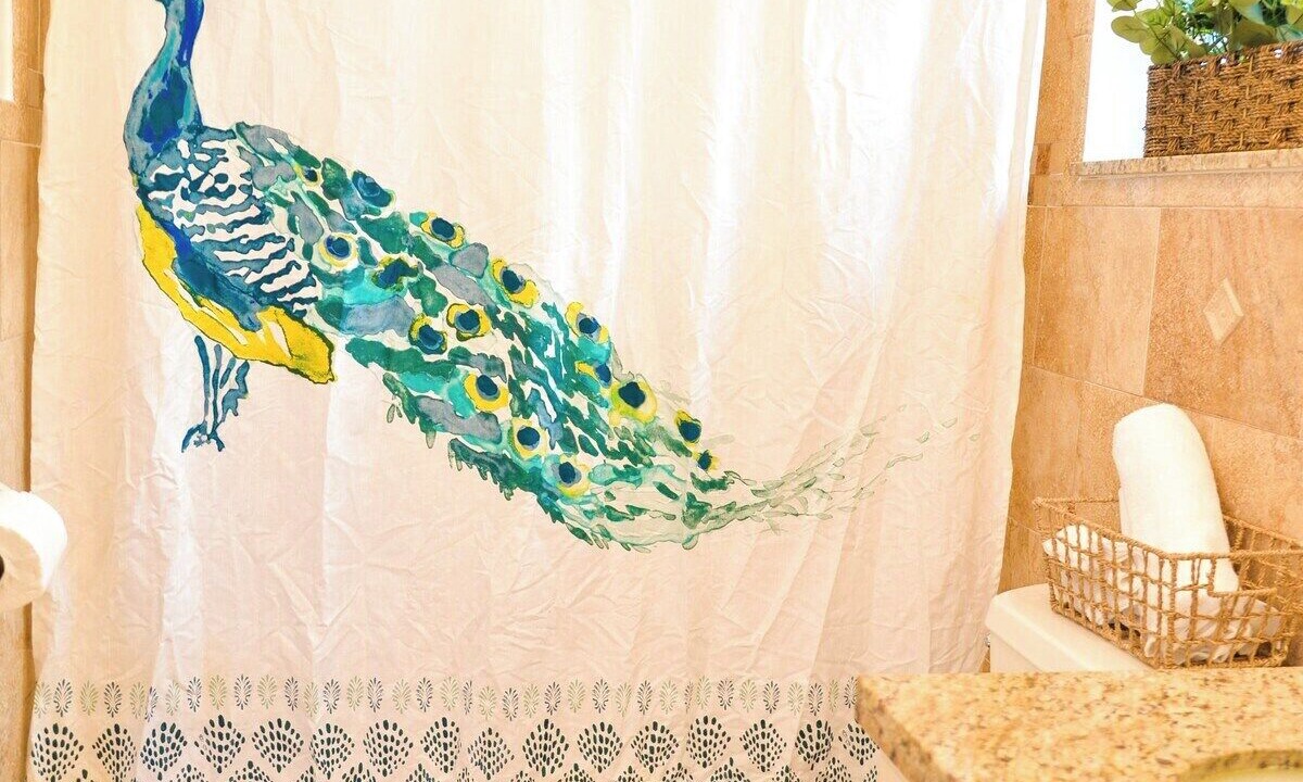 Photo of Bathroom in Little Haiti