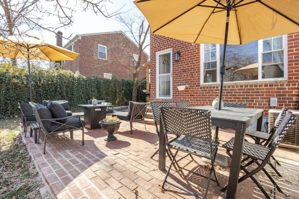 Photo of Outdoor in Potomac West