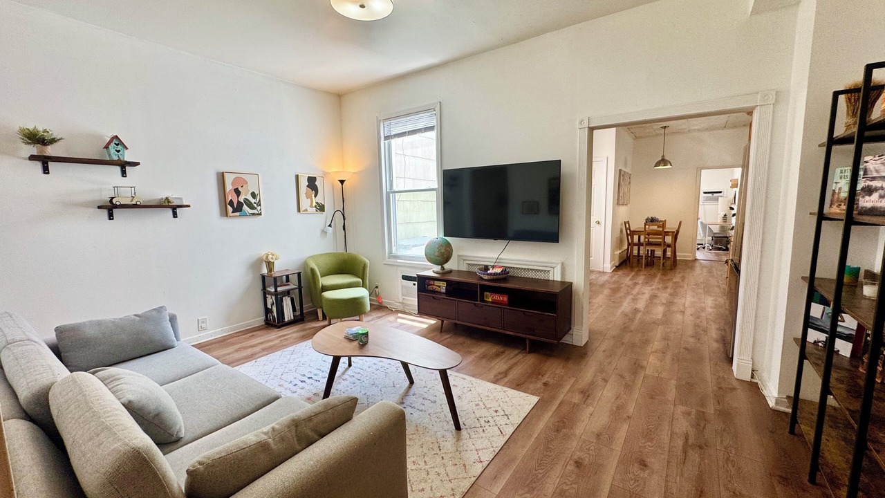 Photo of Livingroom in Weehawken