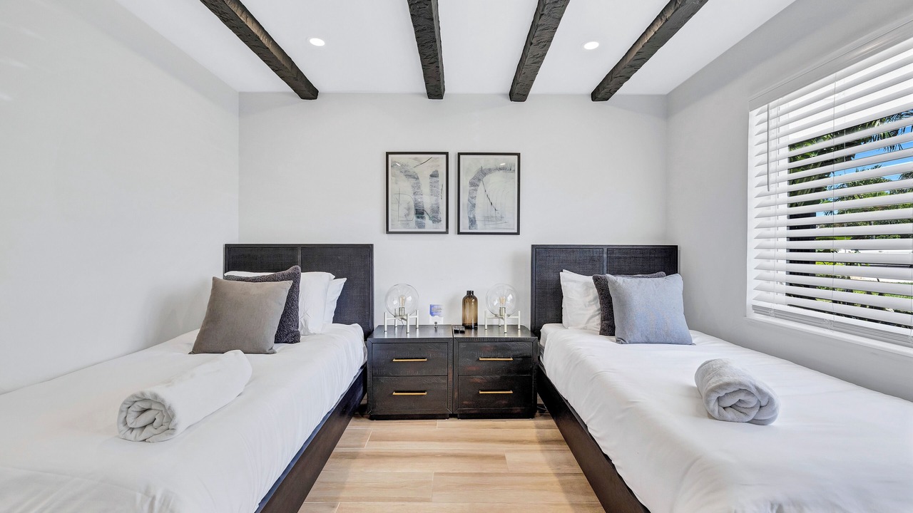 Photo of Bedroom in Deerfield Beach