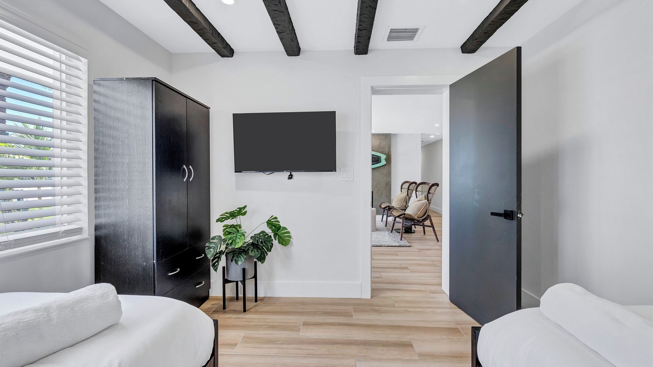 Photo of Bedroom in Deerfield Beach