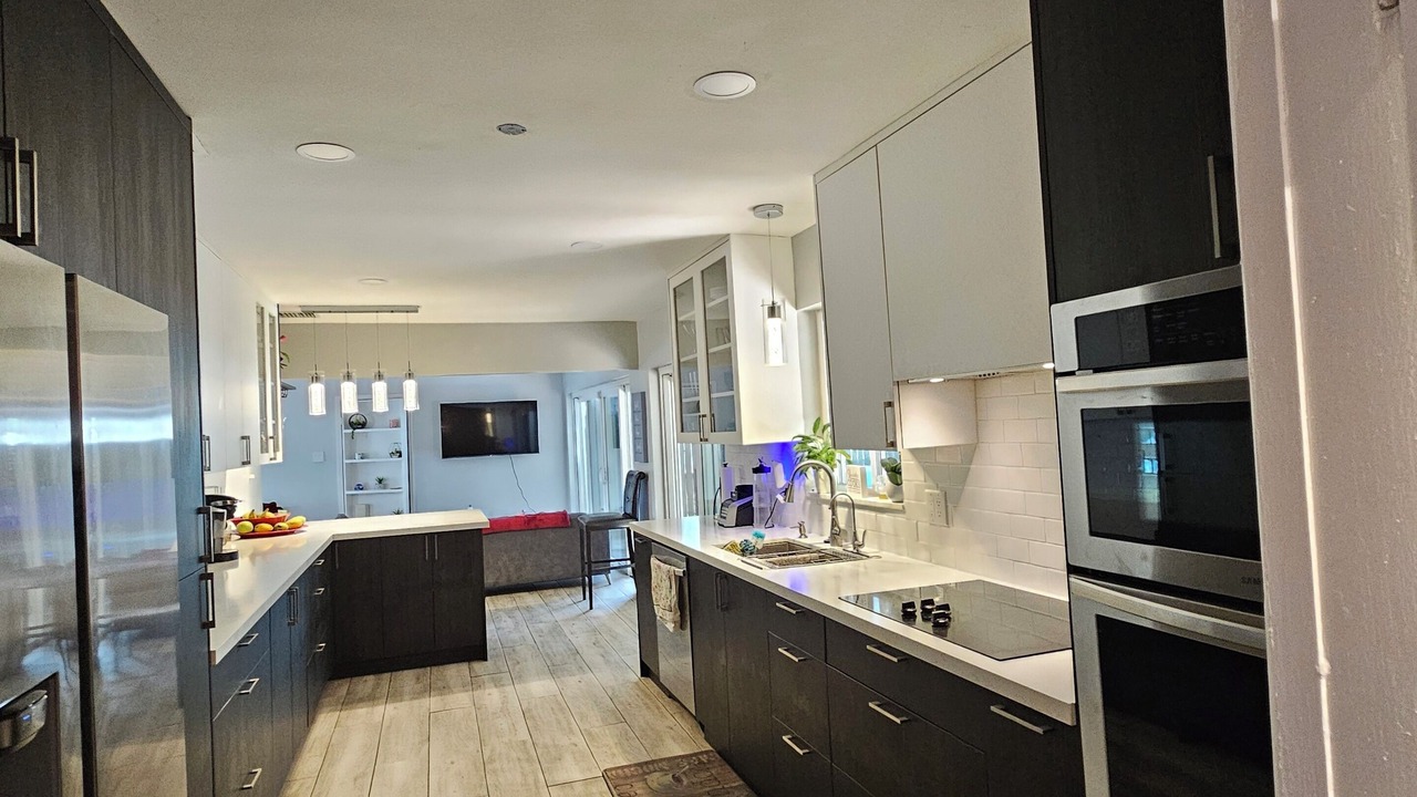 Photo of Kitchen in Miami Gardens