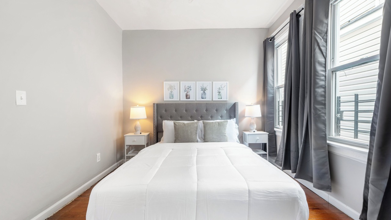 Photo of Bedroom in Lower Vailsburg