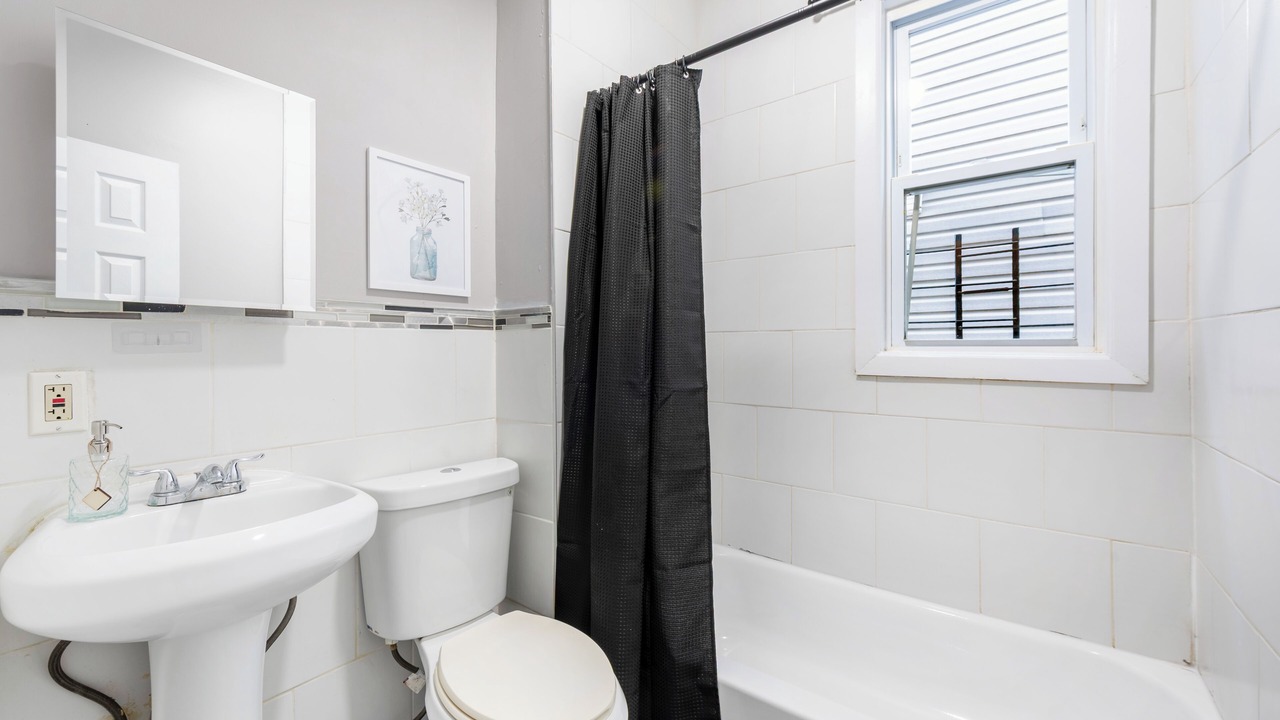 Photo of Bathroom in Lower Vailsburg