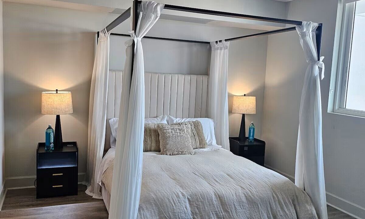 Photo of Bedroom in Allapattah