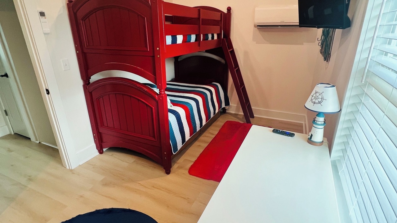 Photo of Bedroom in Broadkill Beach
