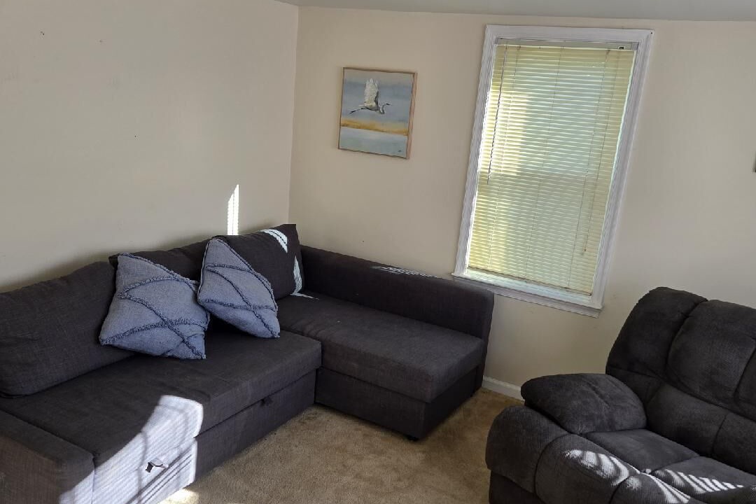 Photo of Livingroom in Deal Island