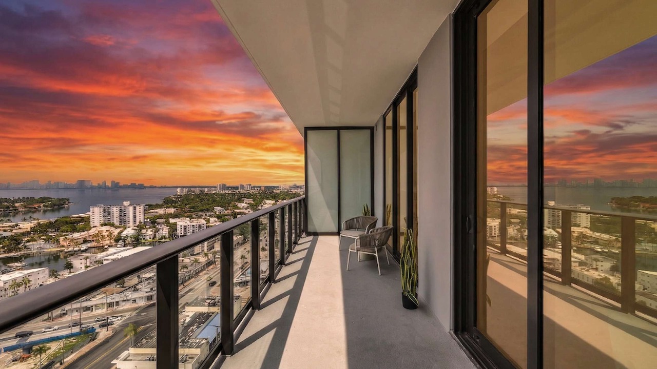 Photo of Patio Balcony in North Beach