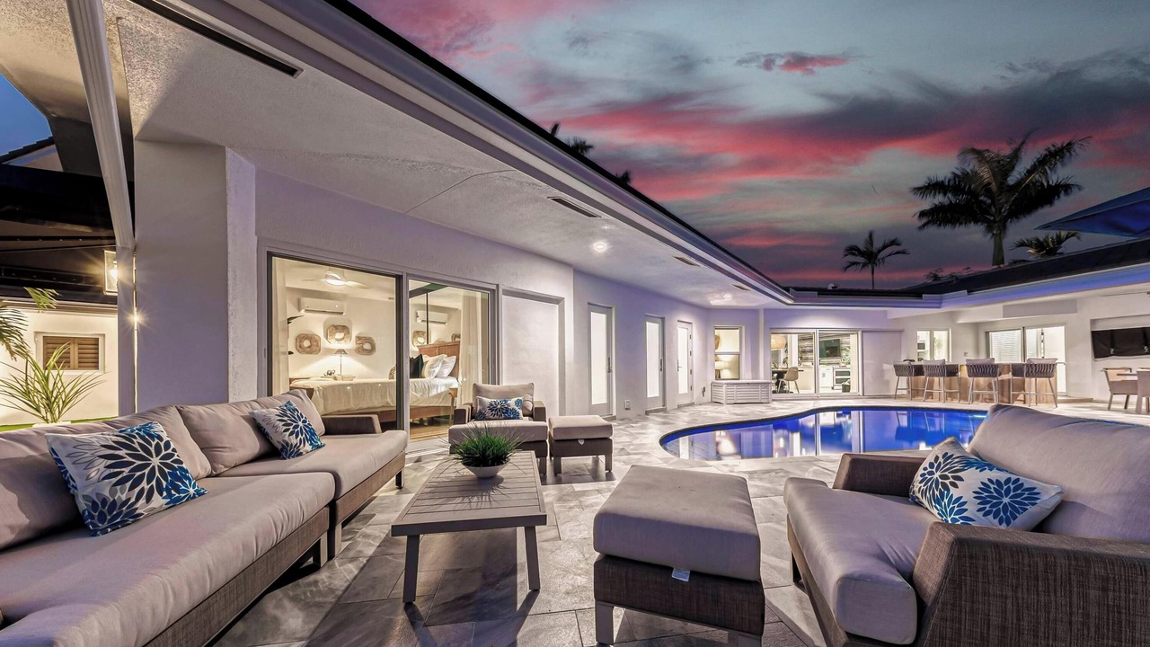 Photo of Patio Balcony in Bermuda Riviera