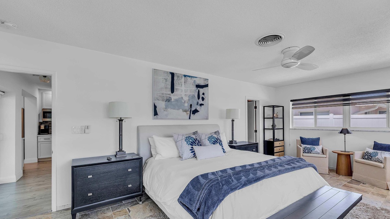 Photo of Bedroom in Bermuda Riviera