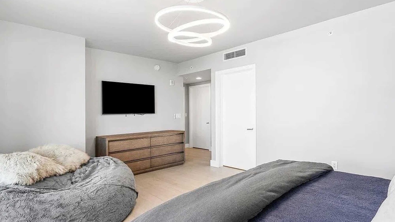 Photo of Bedroom in Central Fort Lauderdale