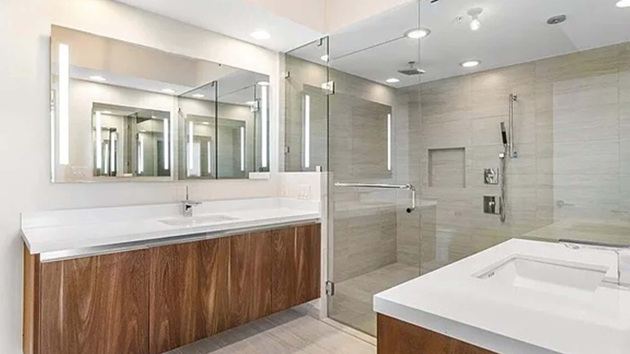 Photo of Bathroom in Central Fort Lauderdale