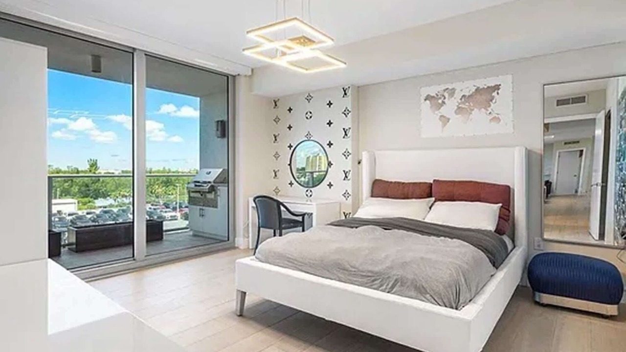 Photo of Bedroom in Central Fort Lauderdale