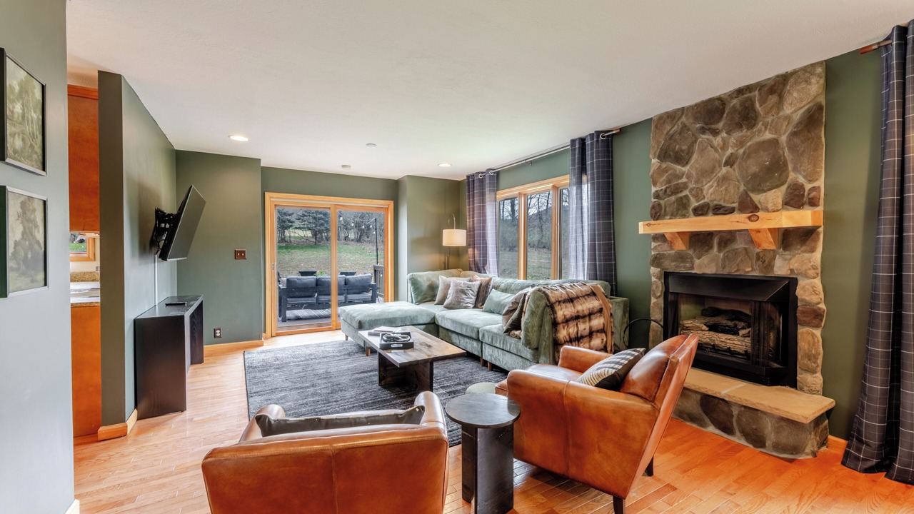Photo of Livingroom in Edray