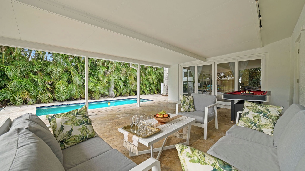 Photo of Bedroom in North Central Hollywood