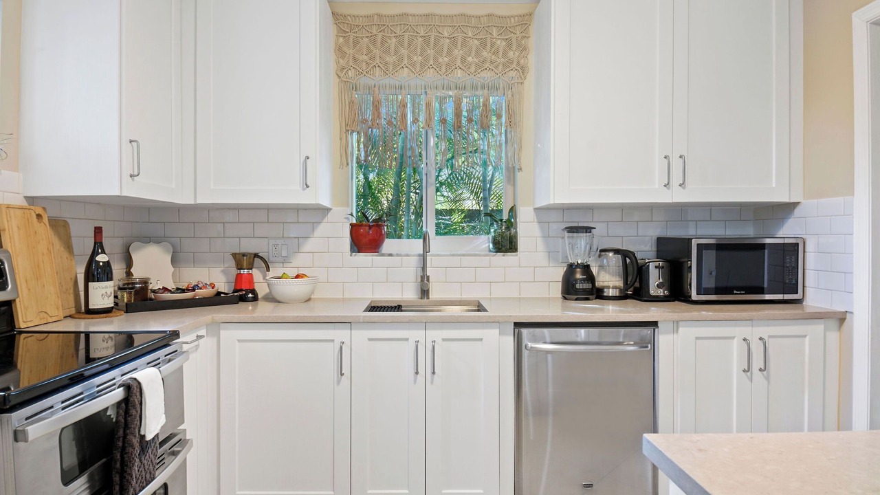 Photo of Kitchen in North Central Hollywood