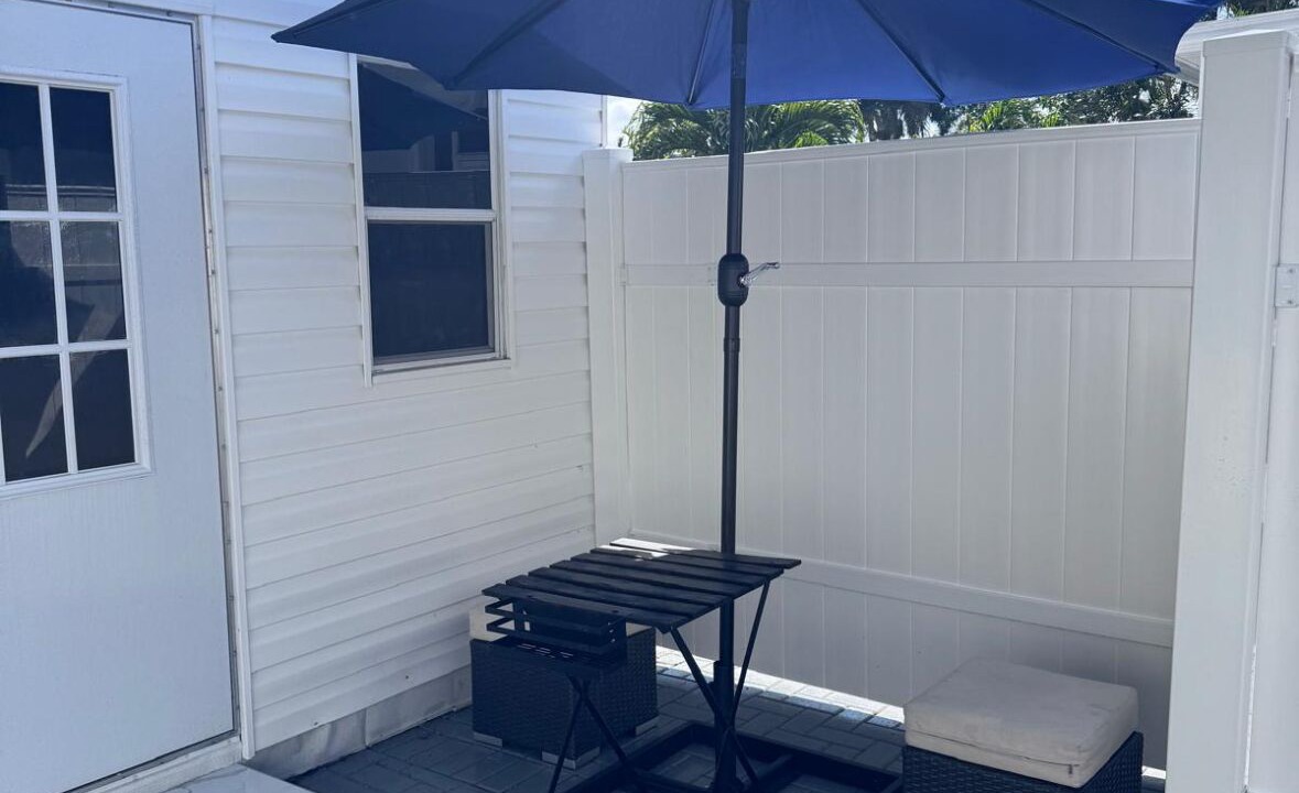 Photo of Patio Balcony in Hallandale Beach