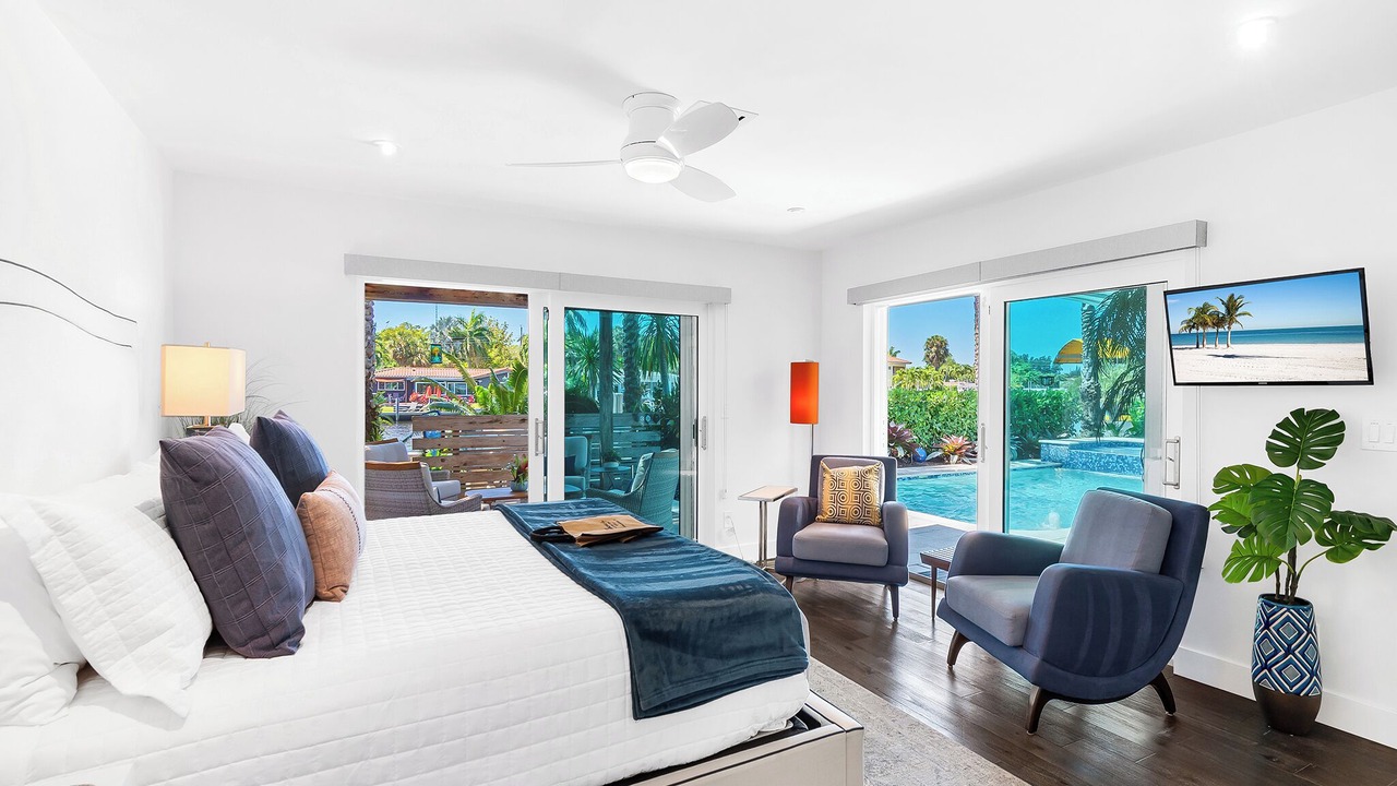 Photo of Bedroom in Wilton Manors