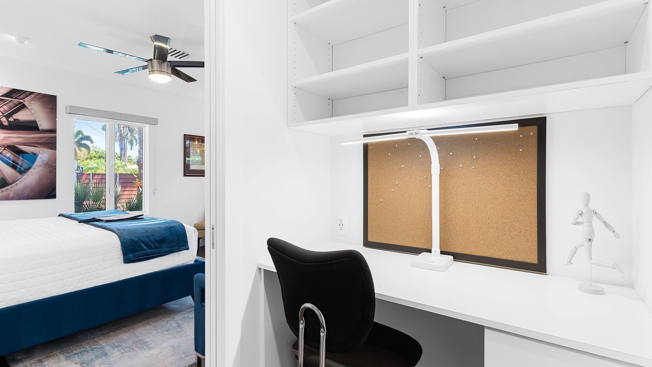 Photo of Bedroom in Wilton Manors