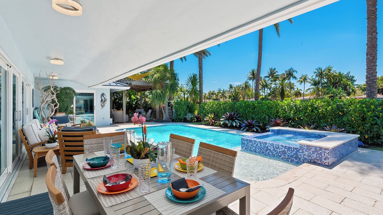 Photo of Outdoor in Wilton Manors