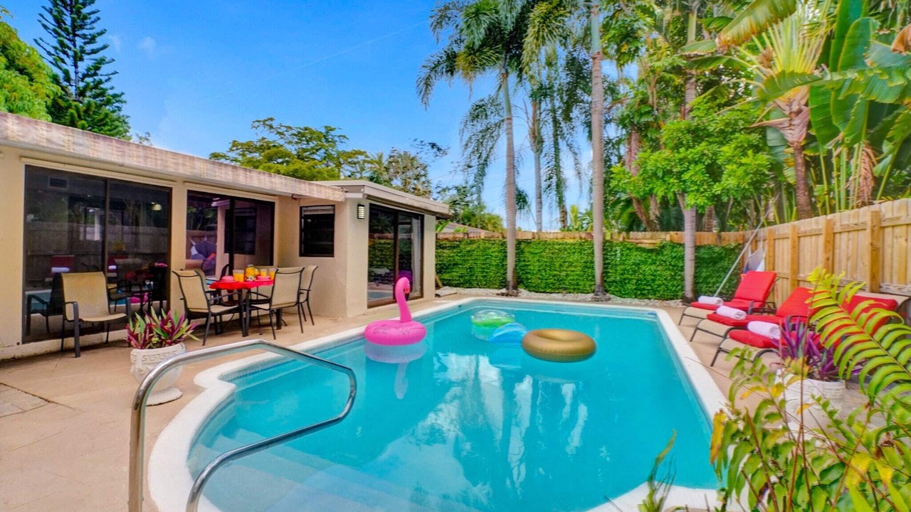 Photo of Outdoor in Oakland Park