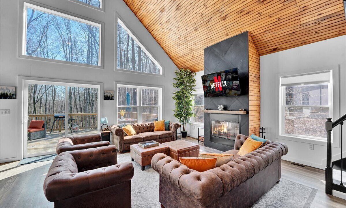 Photo of Livingroom in Gouldsboro