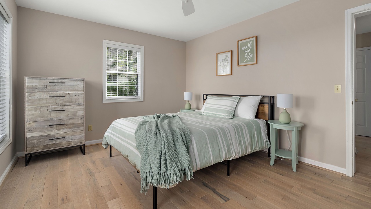Photo of Bedroom in Frenchtown-Rumbly