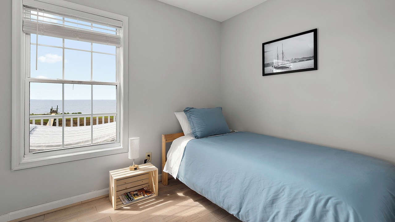 Photo of Bedroom in Frenchtown-Rumbly