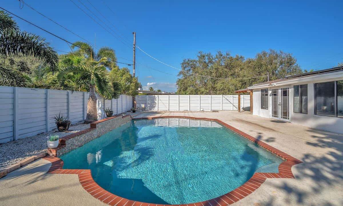 Photo of Outdoor in Beachway Estates