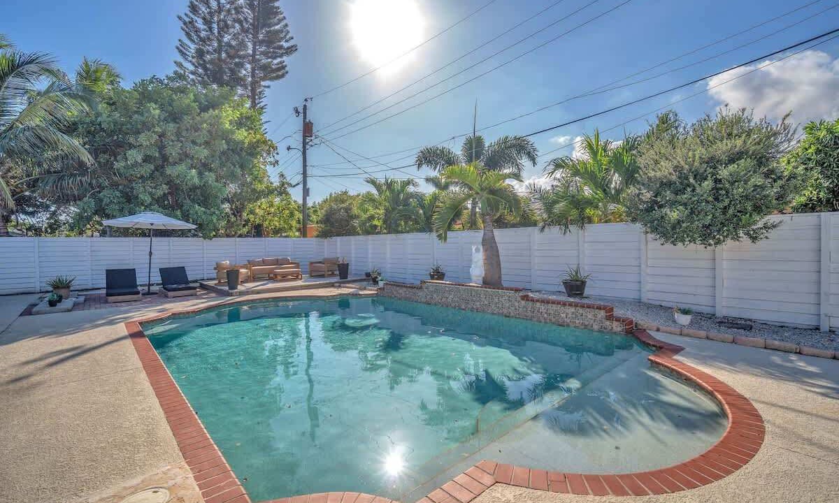 Photo of Outdoor in Beachway Estates