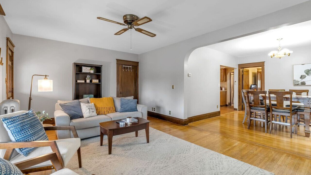 Photo of Livingroom in North Buffalo