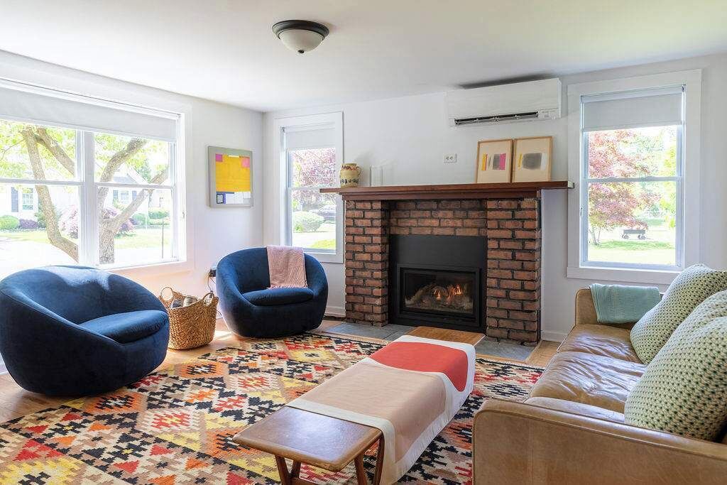 Photo of Livingroom in Kingston