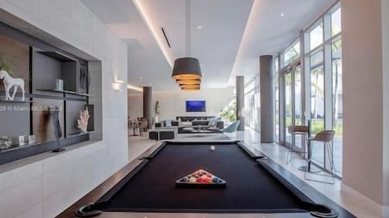 Photo of Bedroom in Northeast Miami