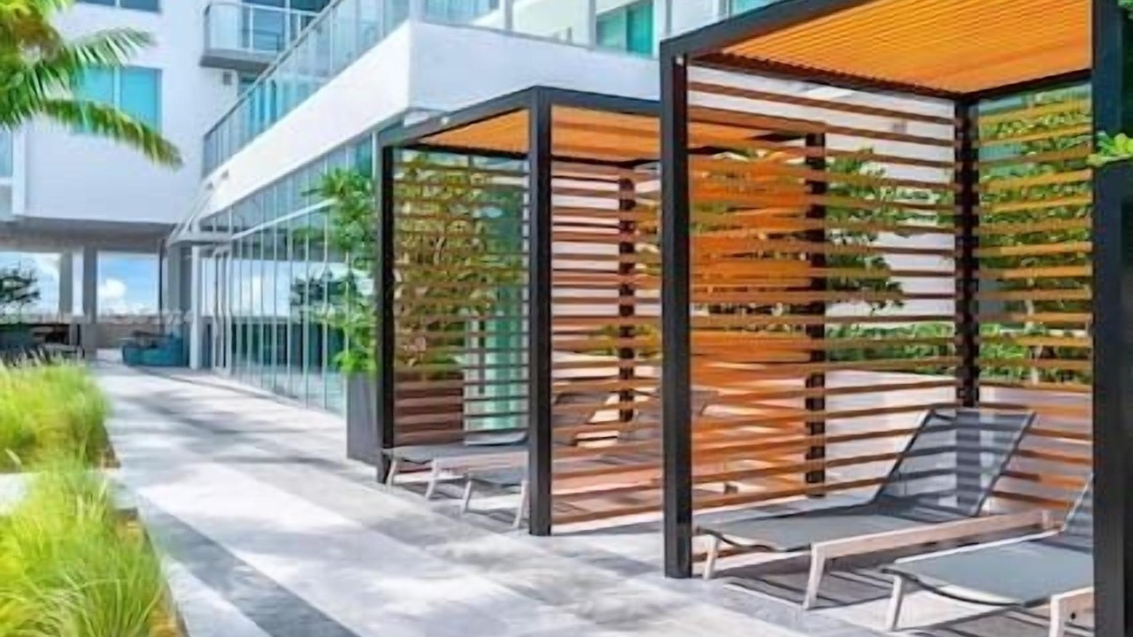 Photo of Patio Balcony in Northeast Miami