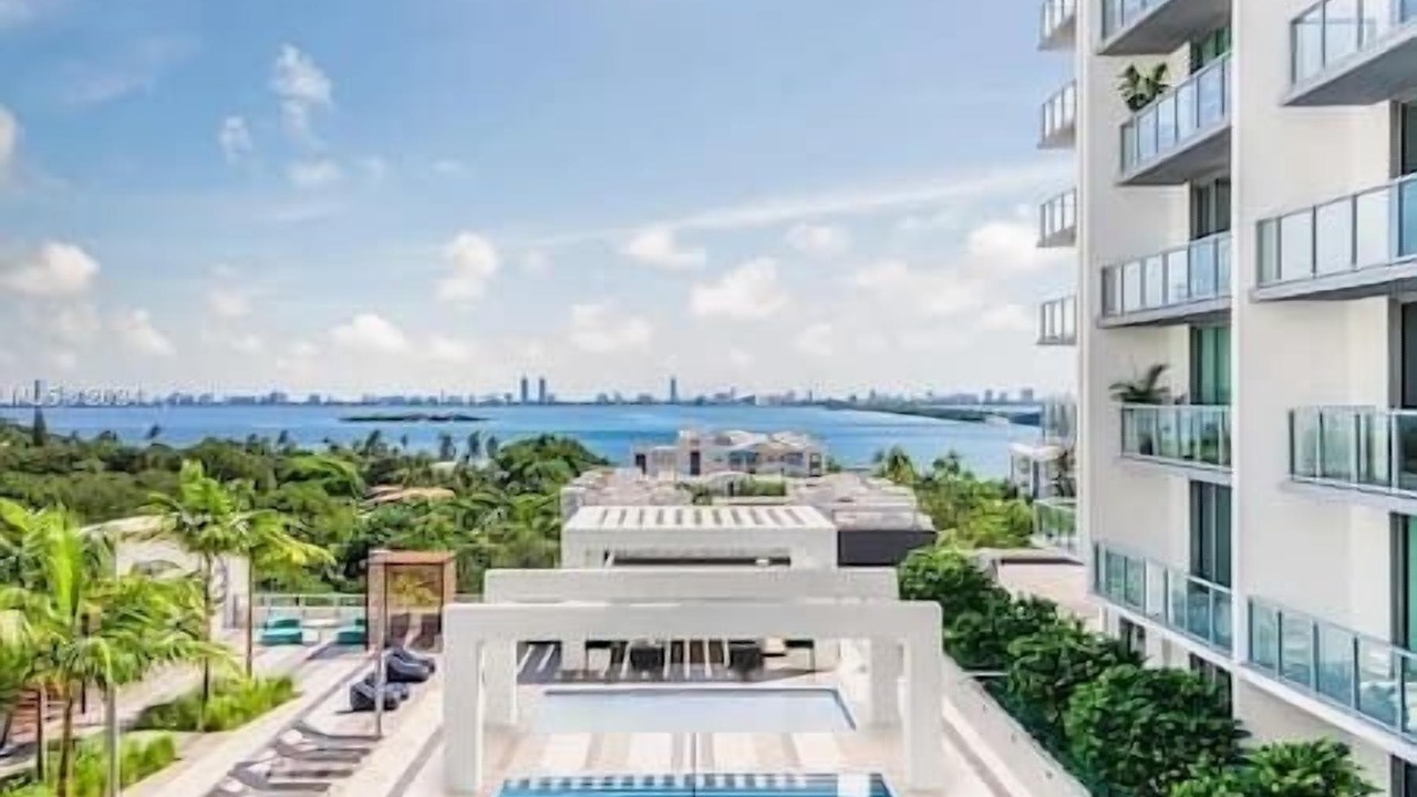 Photo of Outdoor in Northeast Miami