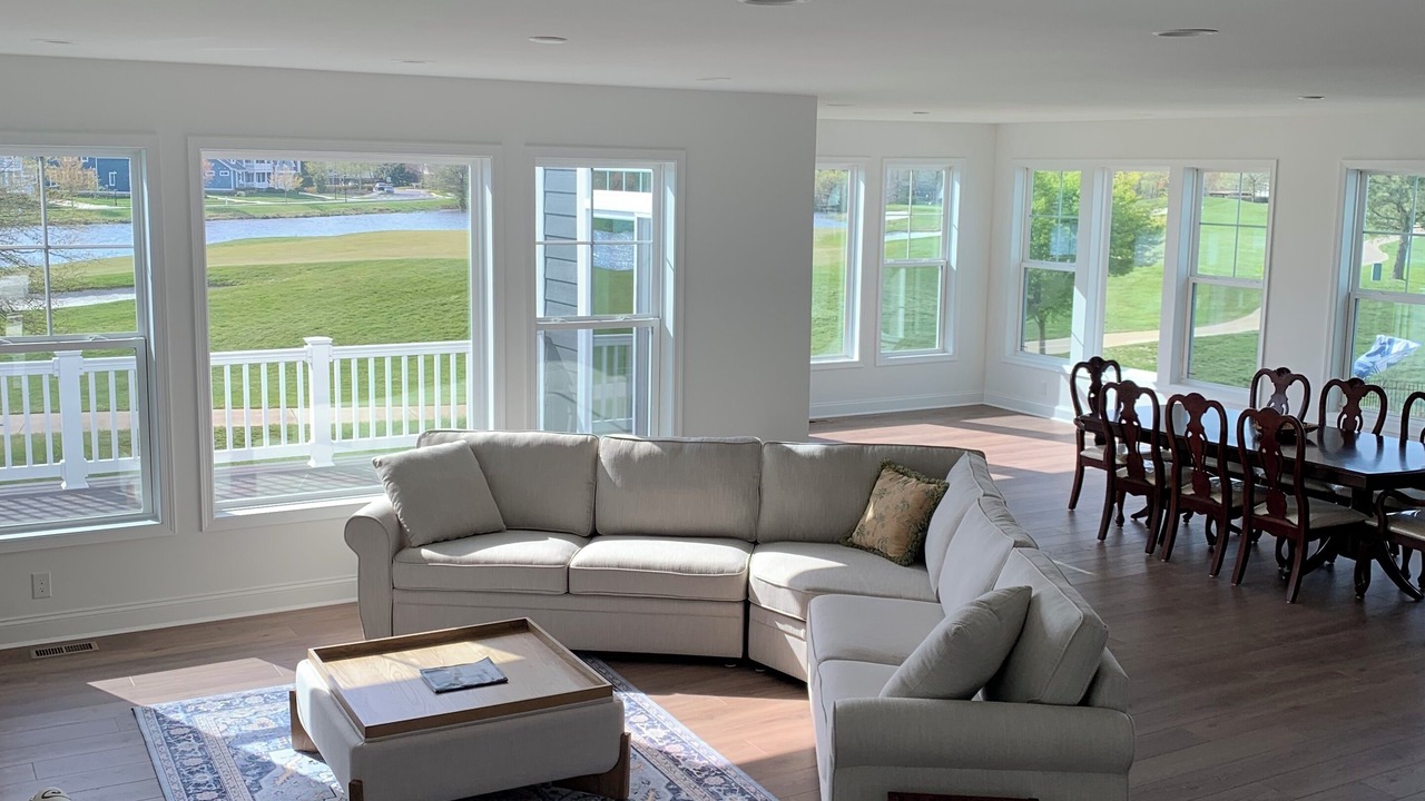 Photo of Livingroom in Bayside