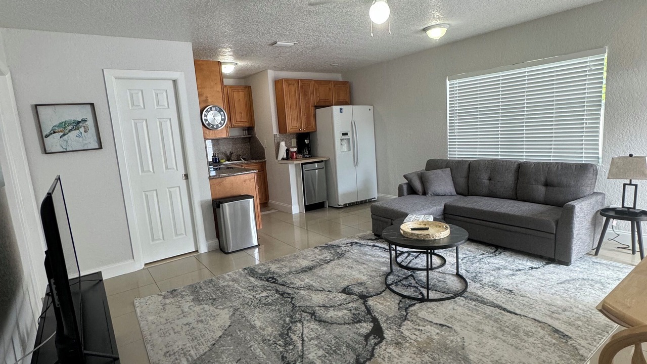 Photo of Livingroom in Lake Ridge